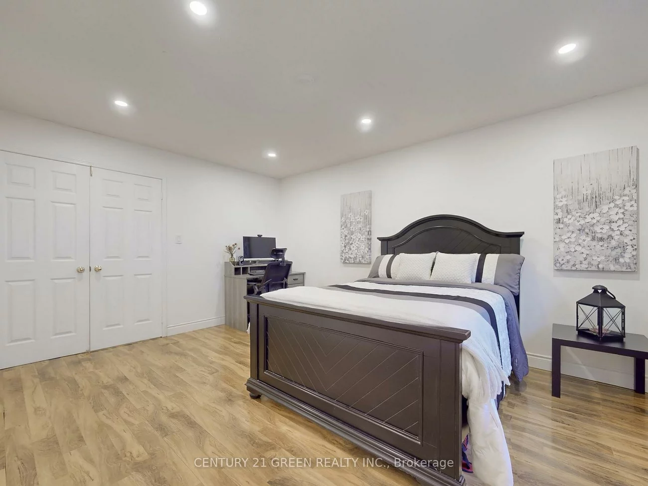 1480, Britannia, East Credit, Mississauga