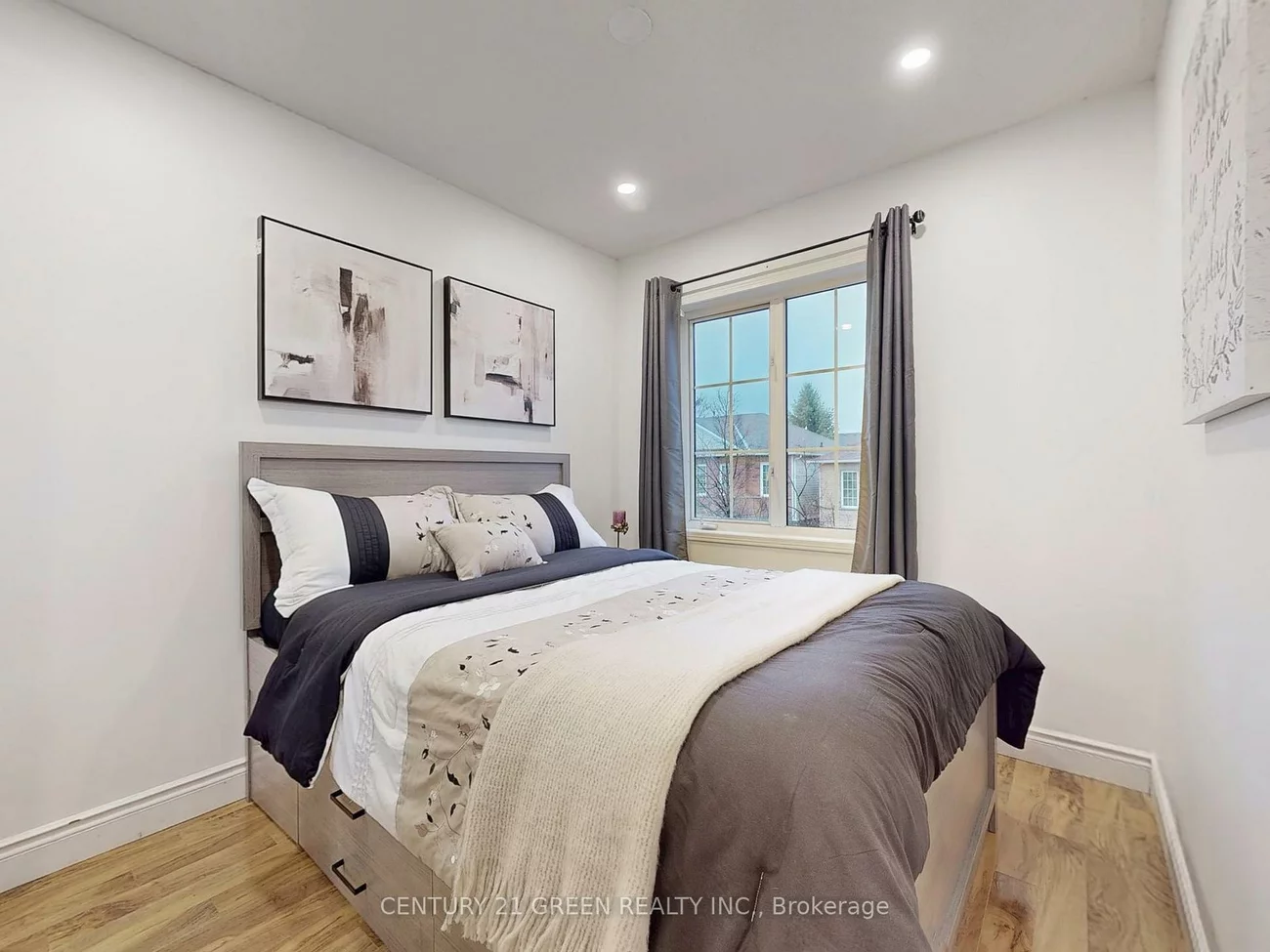 1480, Britannia, East Credit, Mississauga