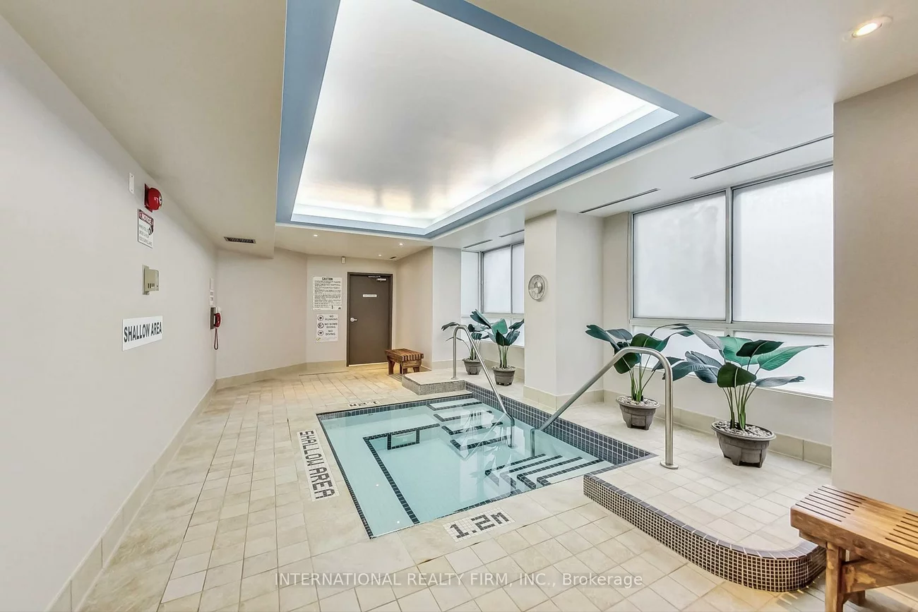 1485, Lakeshore, Lakeview, Mississauga