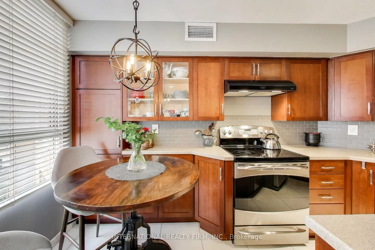 1485, Lakeshore, Lakeview, Mississauga