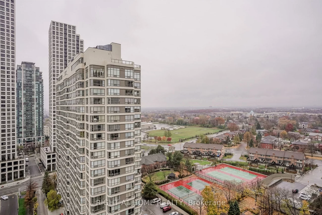 156, Enfield, City Centre, Mississauga