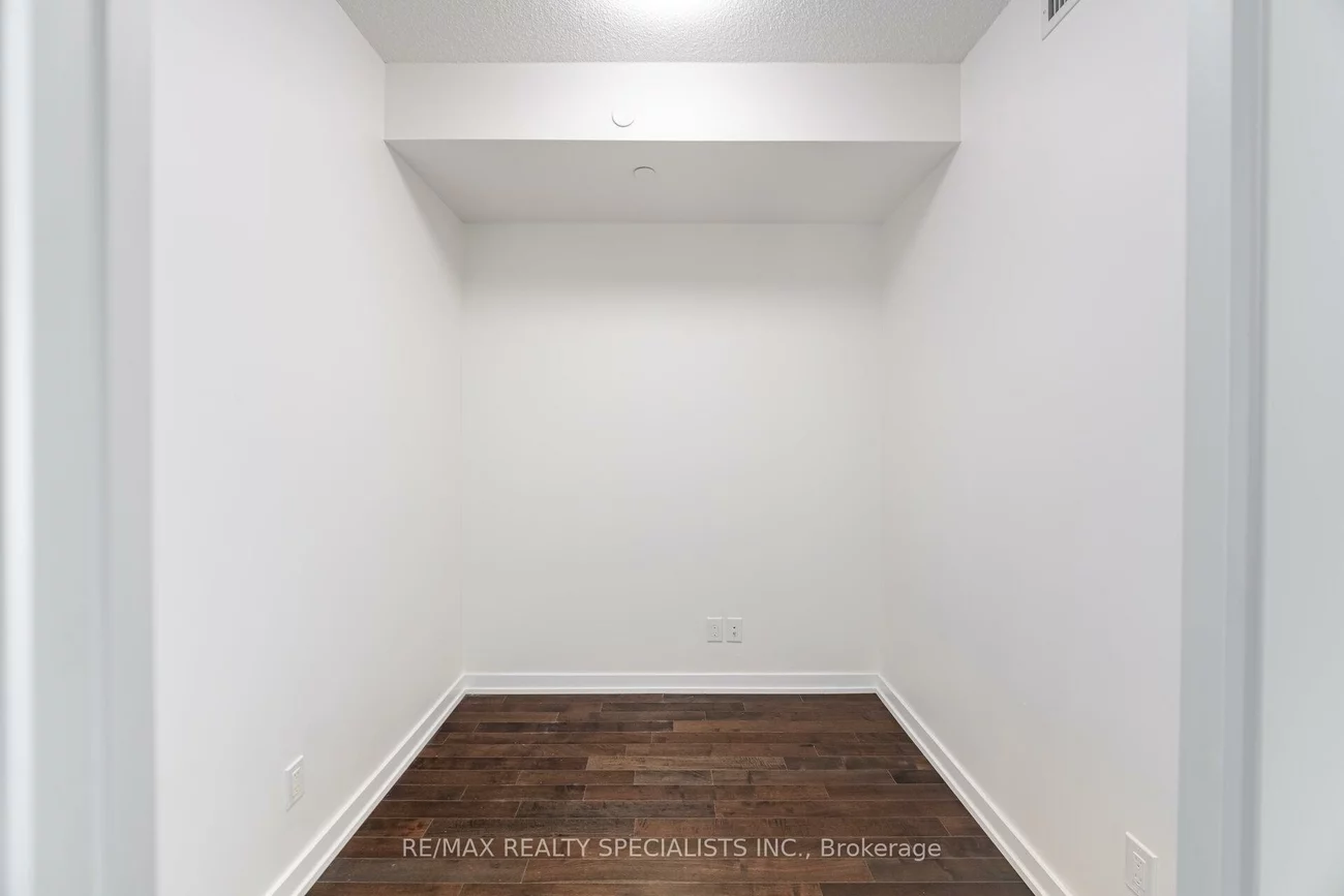 510, Curran, City Centre, Mississauga