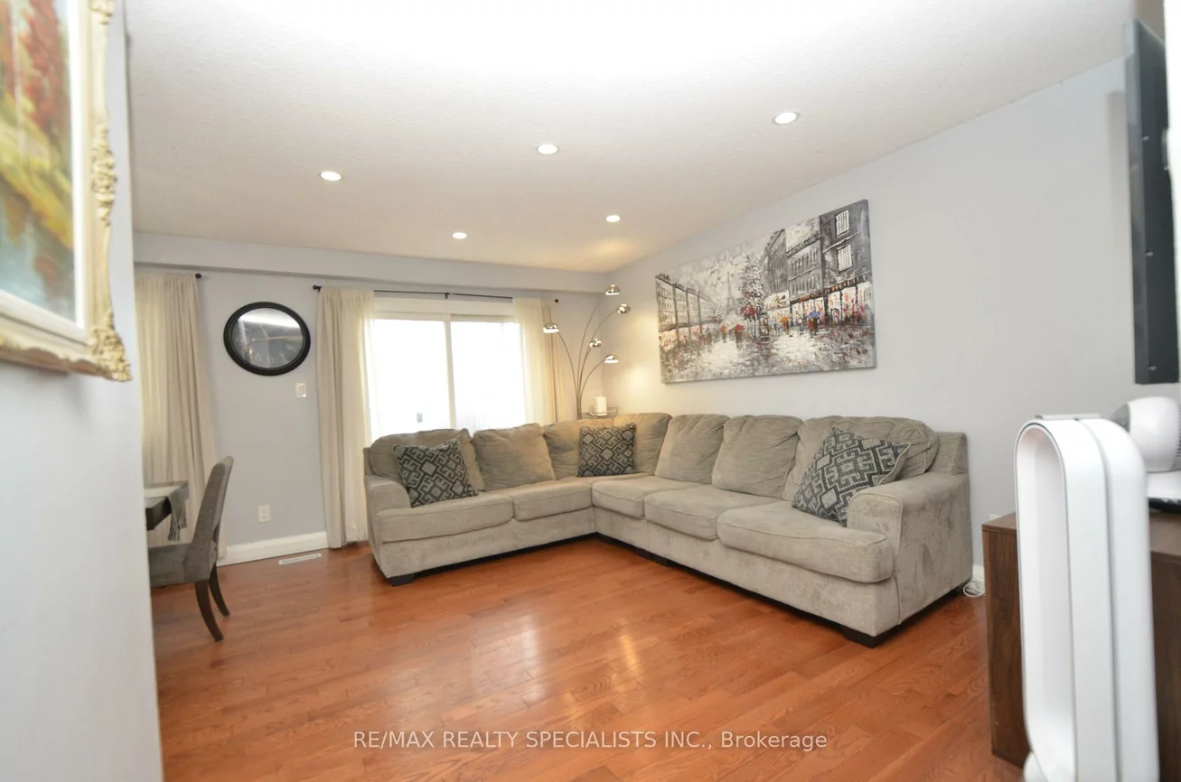 5610, Montevideo, Meadowvale, Mississauga