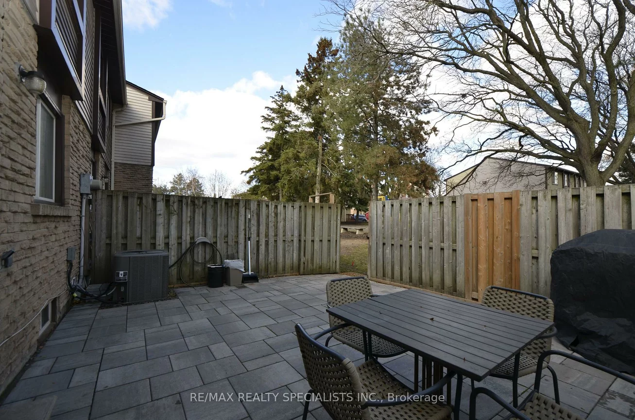 5610, Montevideo, Meadowvale, Mississauga