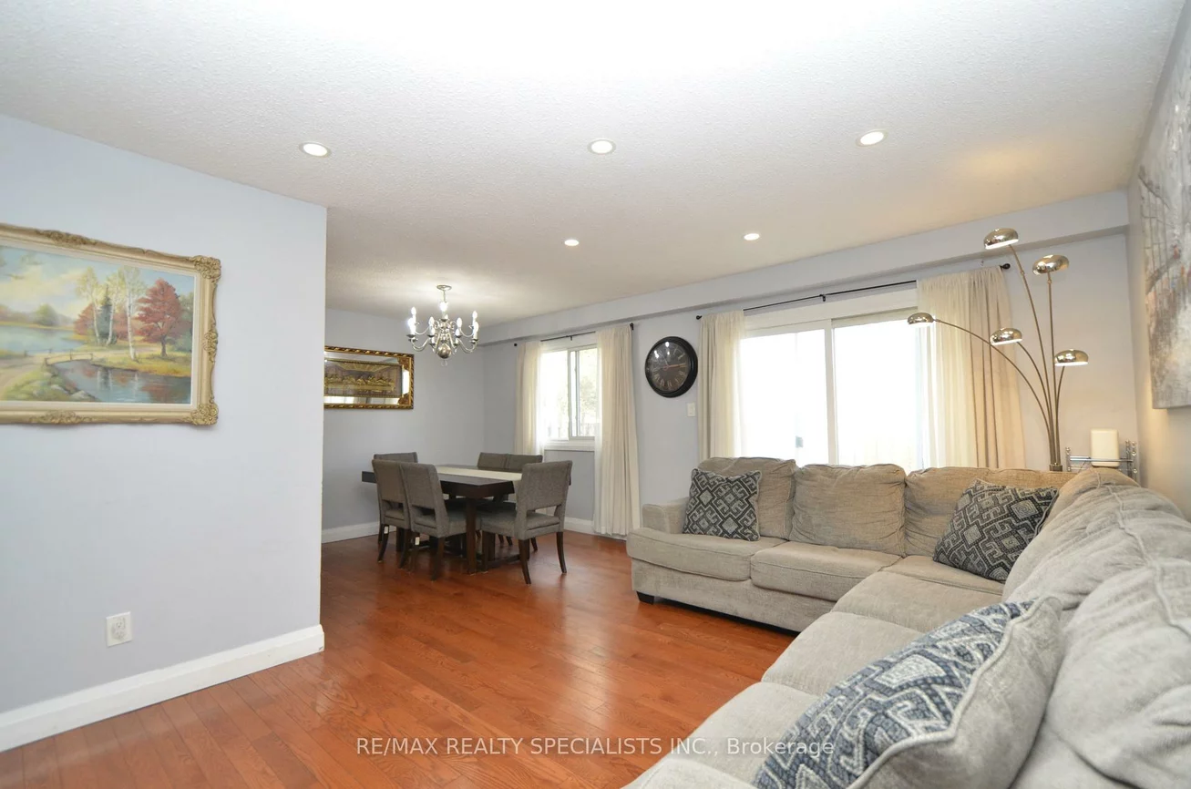 5610, Montevideo, Meadowvale, Mississauga