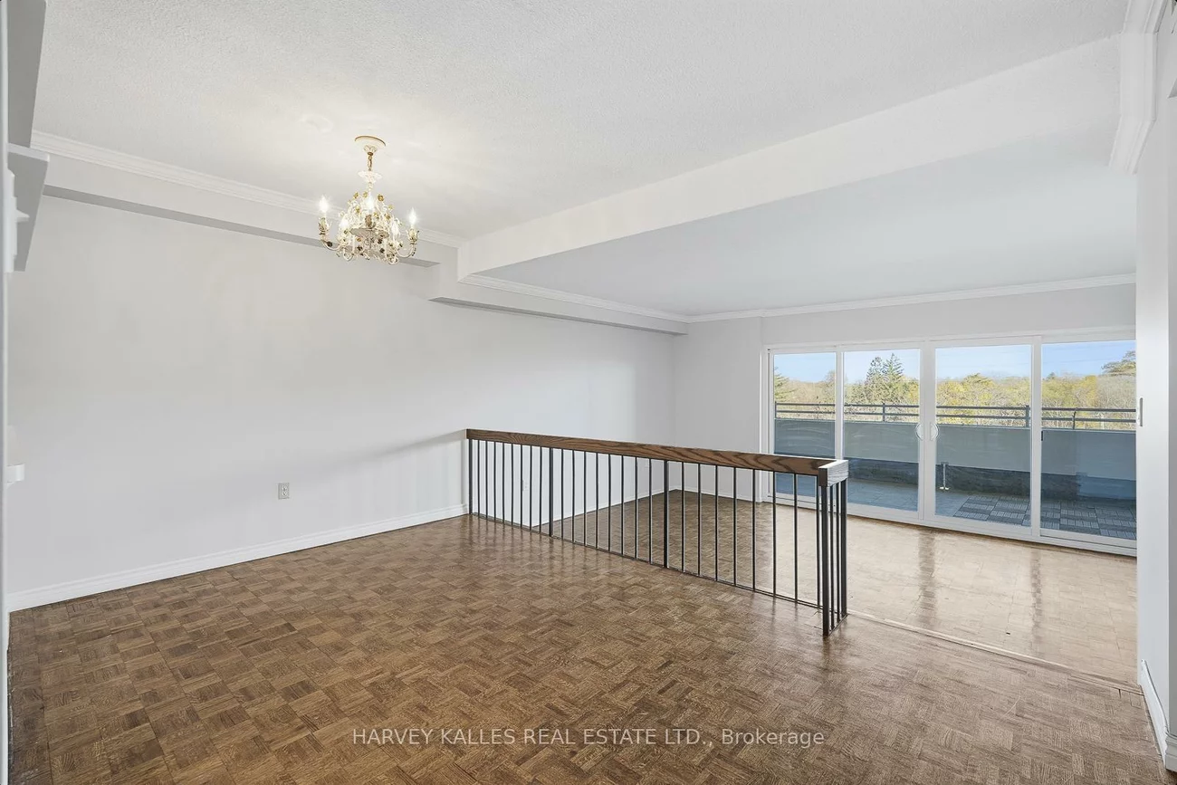 965, Inverhouse, Clarkson, Mississauga