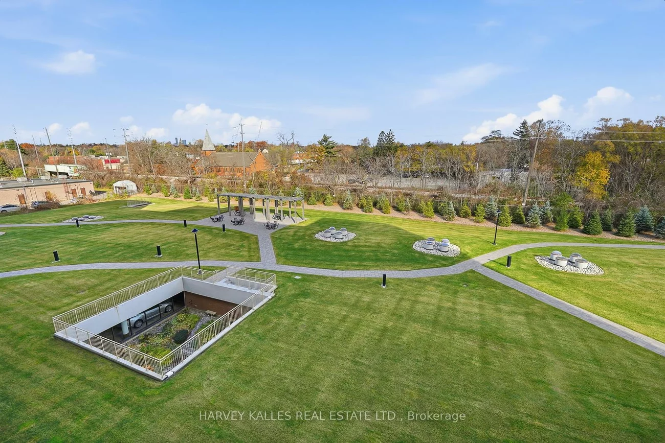 965, Inverhouse, Clarkson, Mississauga