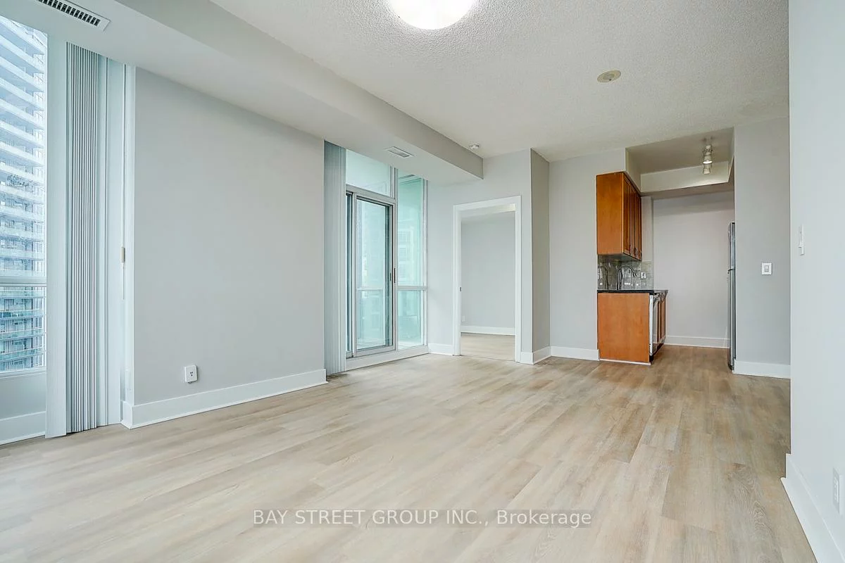 3939, Duke Of York, City Centre, Mississauga