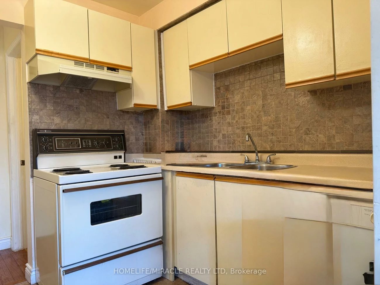 3510, South Mill, Erin Mills, Mississauga