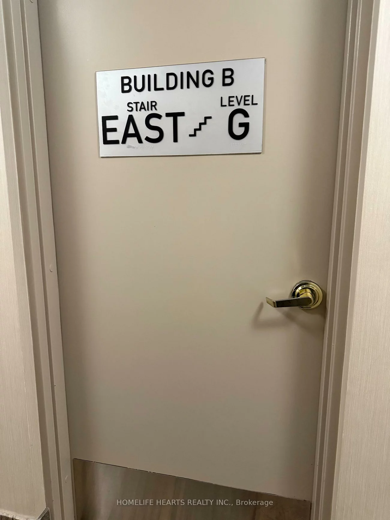 4889, Kimbermount, Central Erin Mills, Mississauga