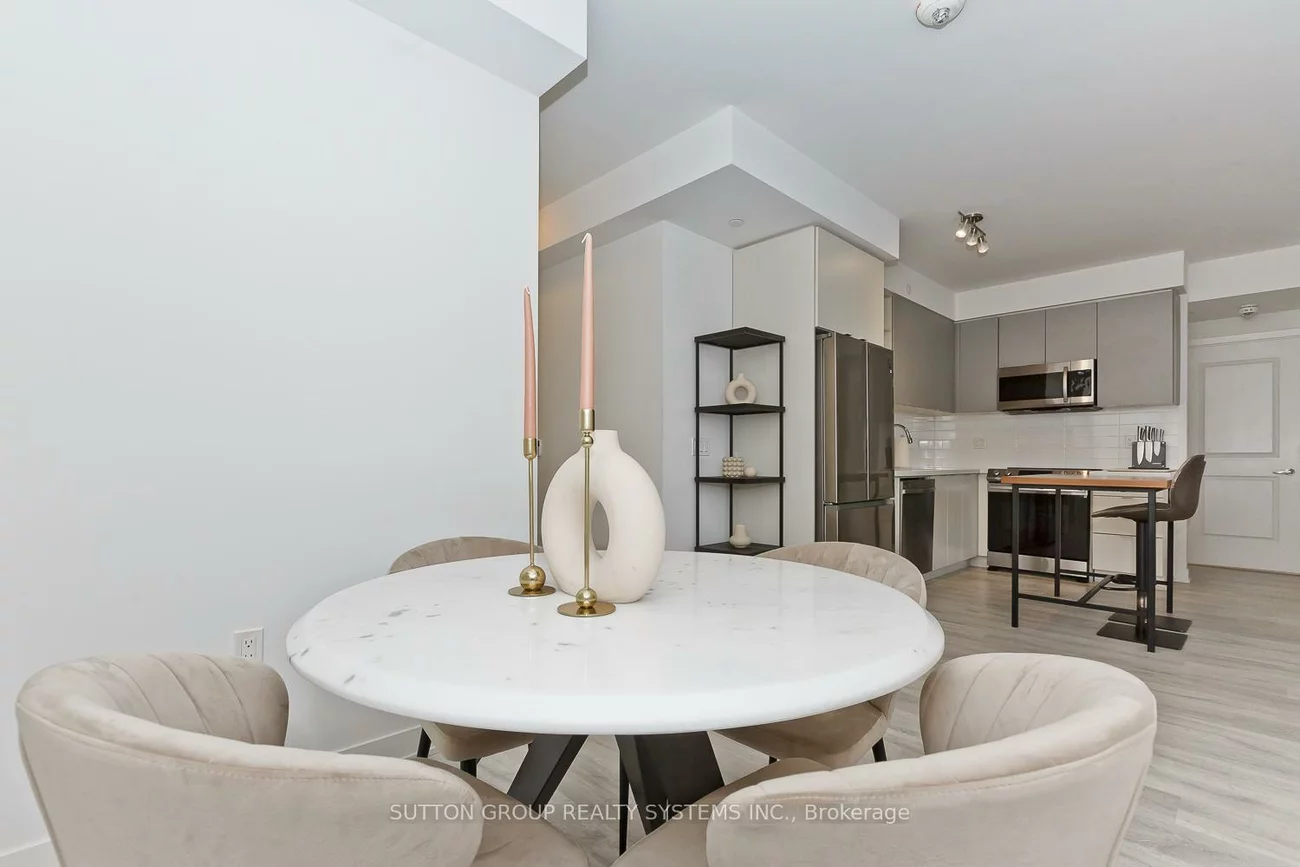 4655, Metcalfe, Central Erin Mills, Mississauga