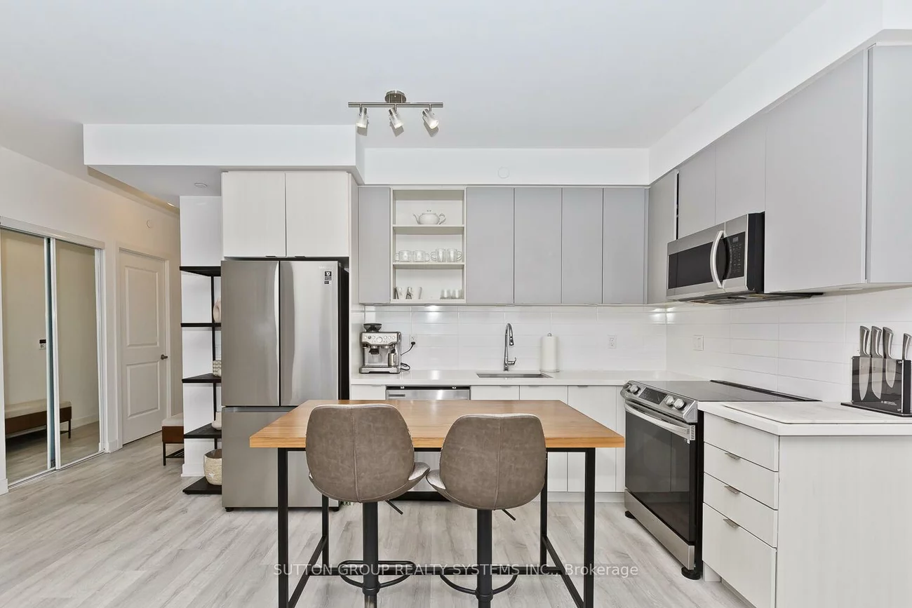 4655, Metcalfe, Central Erin Mills, Mississauga