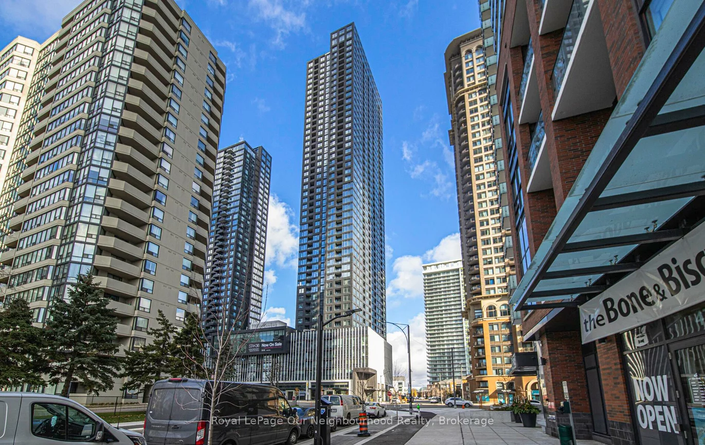 395, Square One, City Centre, Mississauga