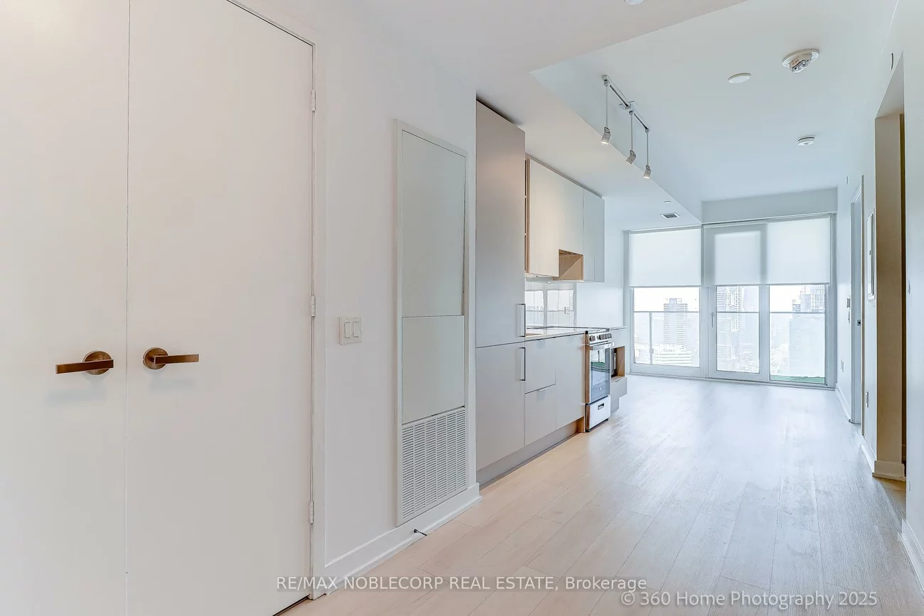 3900, Confederation, City Centre, Mississauga