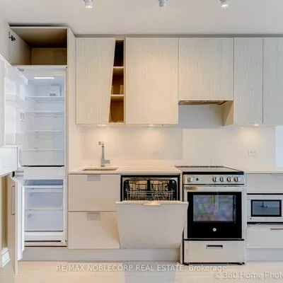 3900, Confederation, City Centre, Mississauga