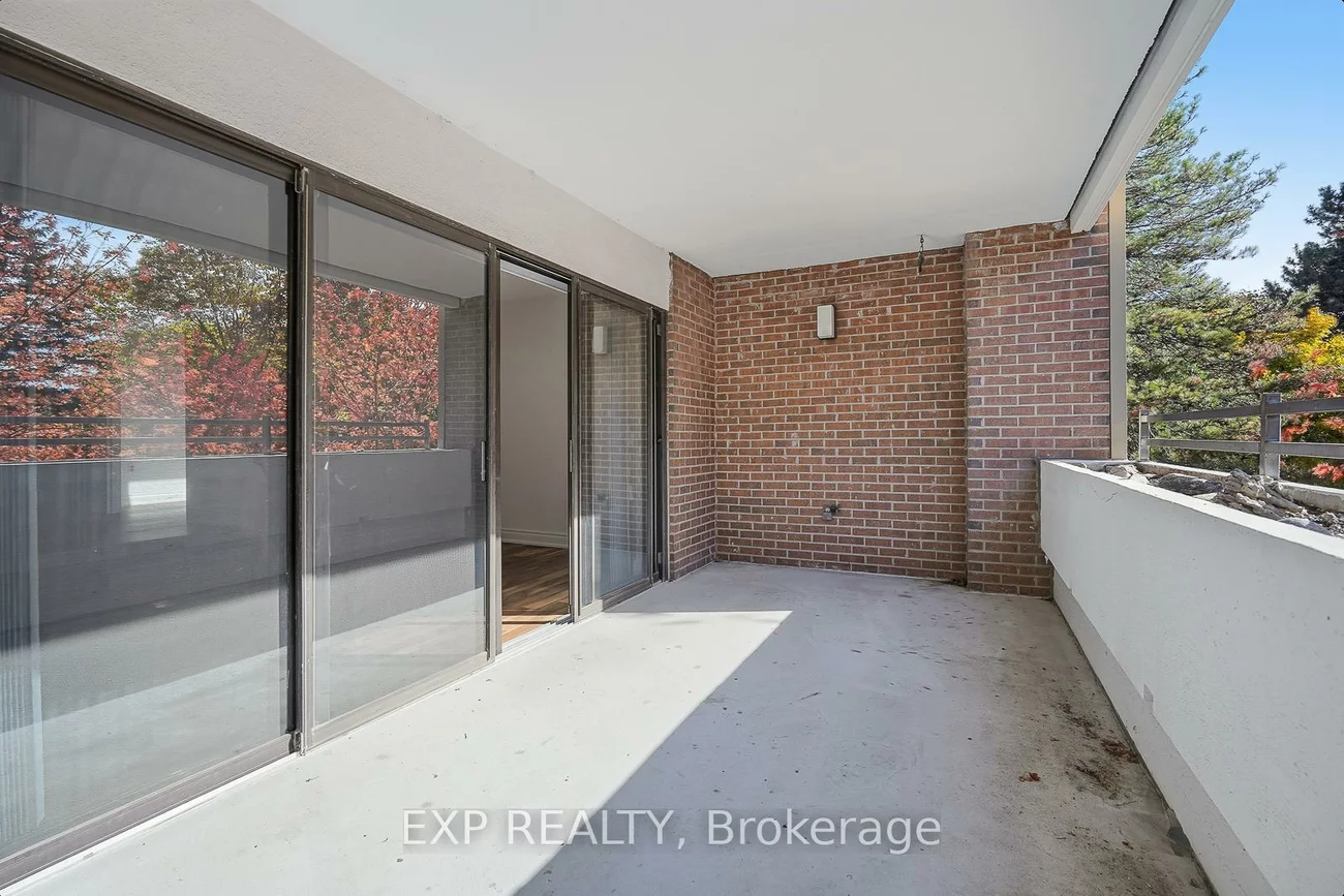 965, Inverhouse, Clarkson, Mississauga