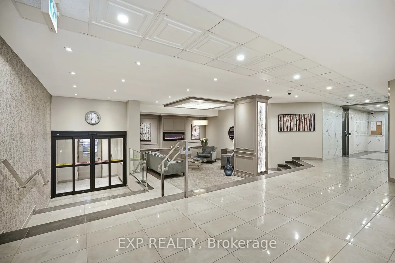 965, Inverhouse, Clarkson, Mississauga