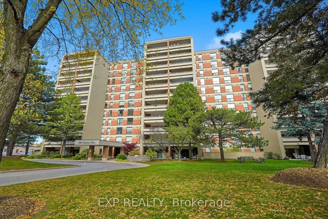 965, Inverhouse, Clarkson, Mississauga