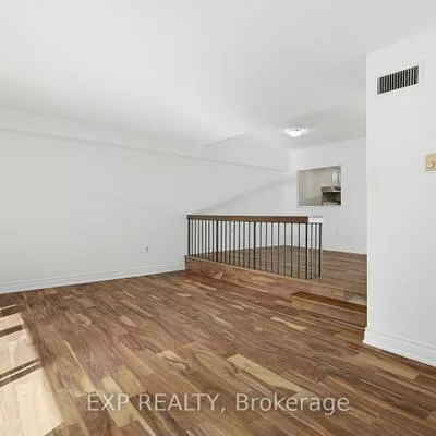 965, Inverhouse, Clarkson, Mississauga