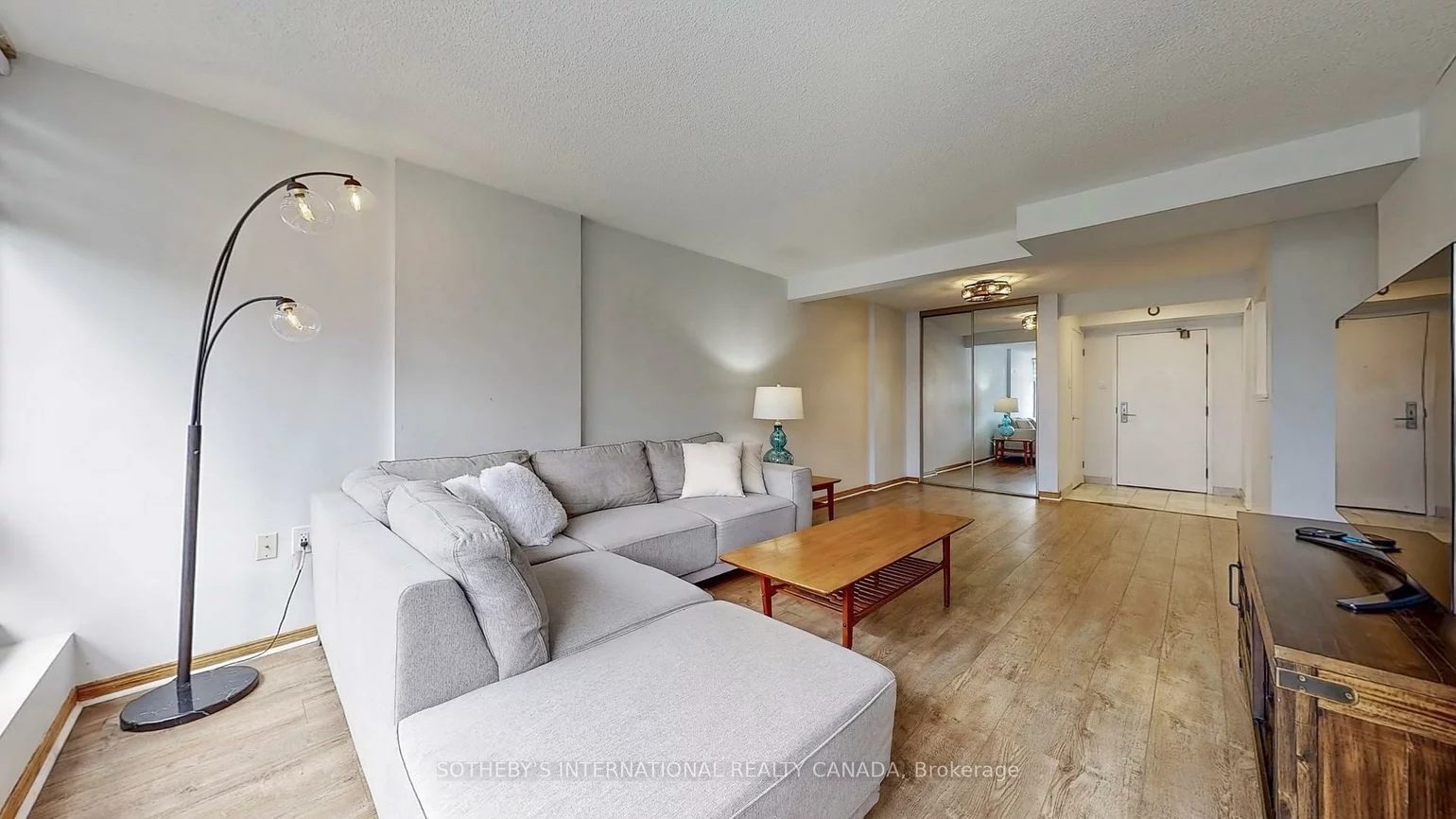 25, Fairview, Fairview, Mississauga