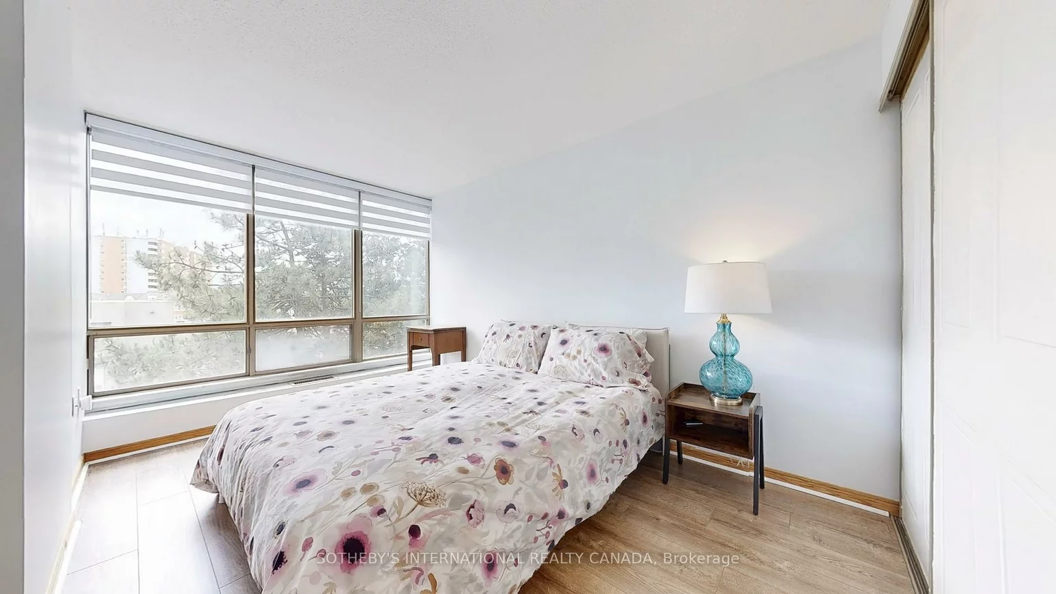 25, Fairview, Fairview, Mississauga