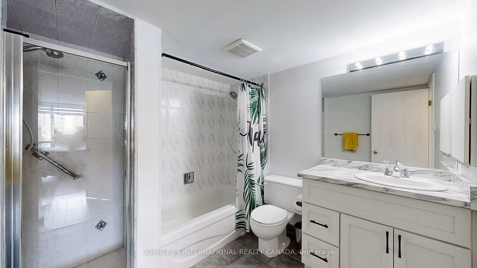 25, Fairview, Fairview, Mississauga