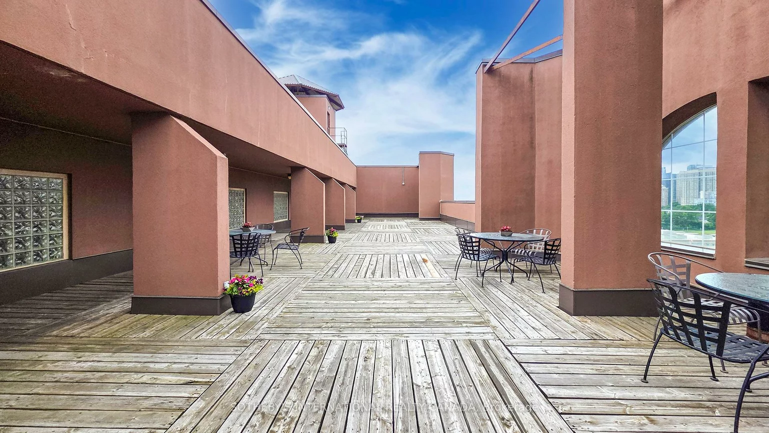 25, Fairview, Fairview, Mississauga