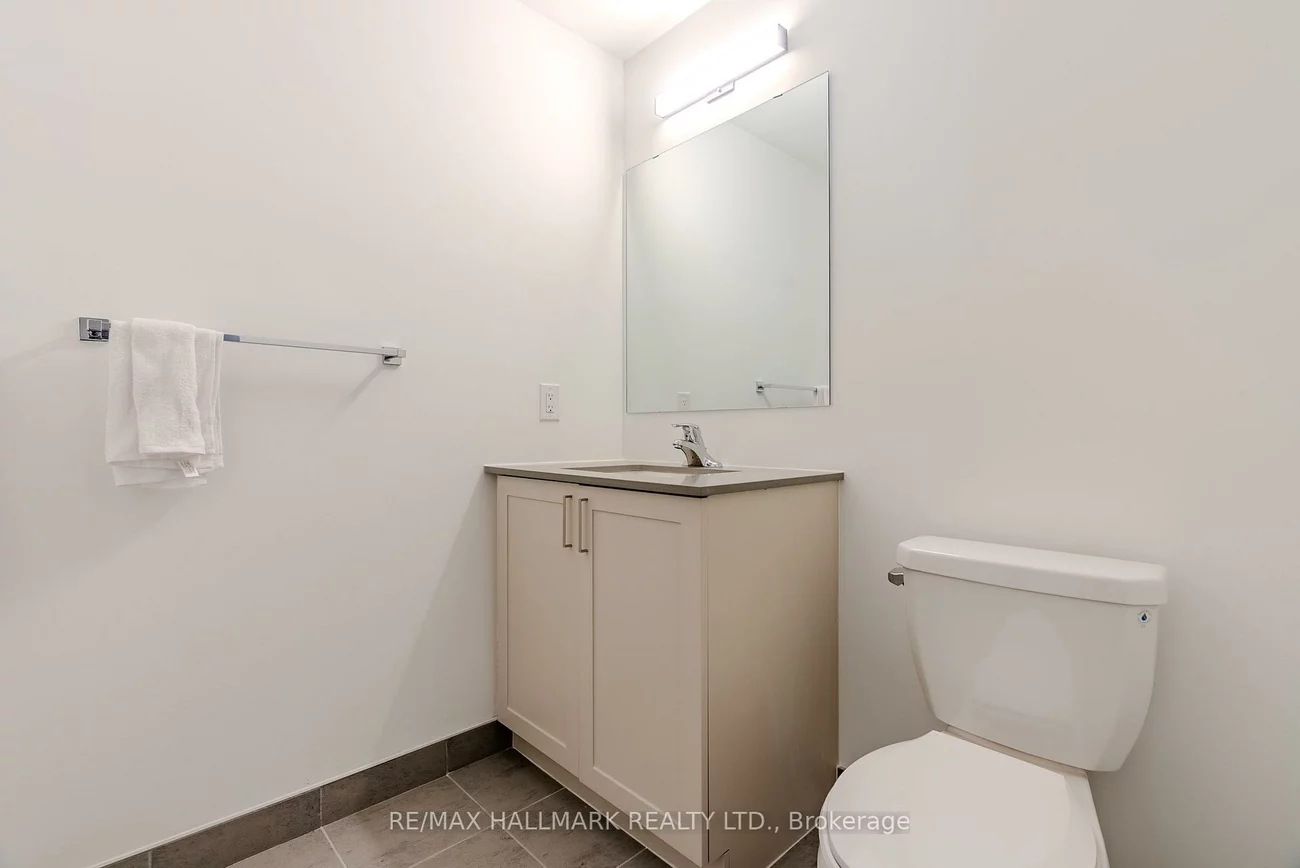 1085, Douglas Mccurdy, Lakeview, Mississauga