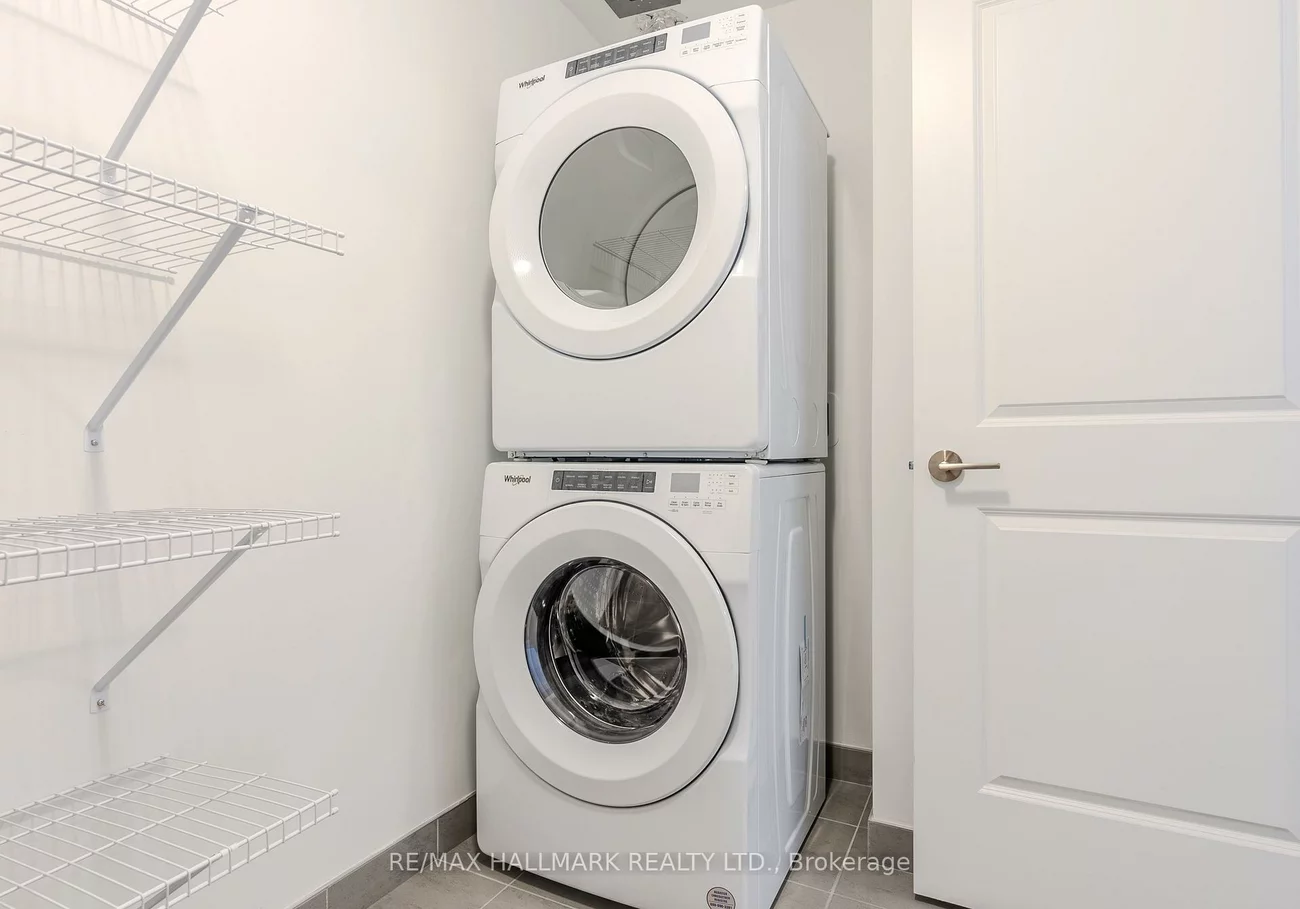 1085, Douglas Mccurdy, Lakeview, Mississauga