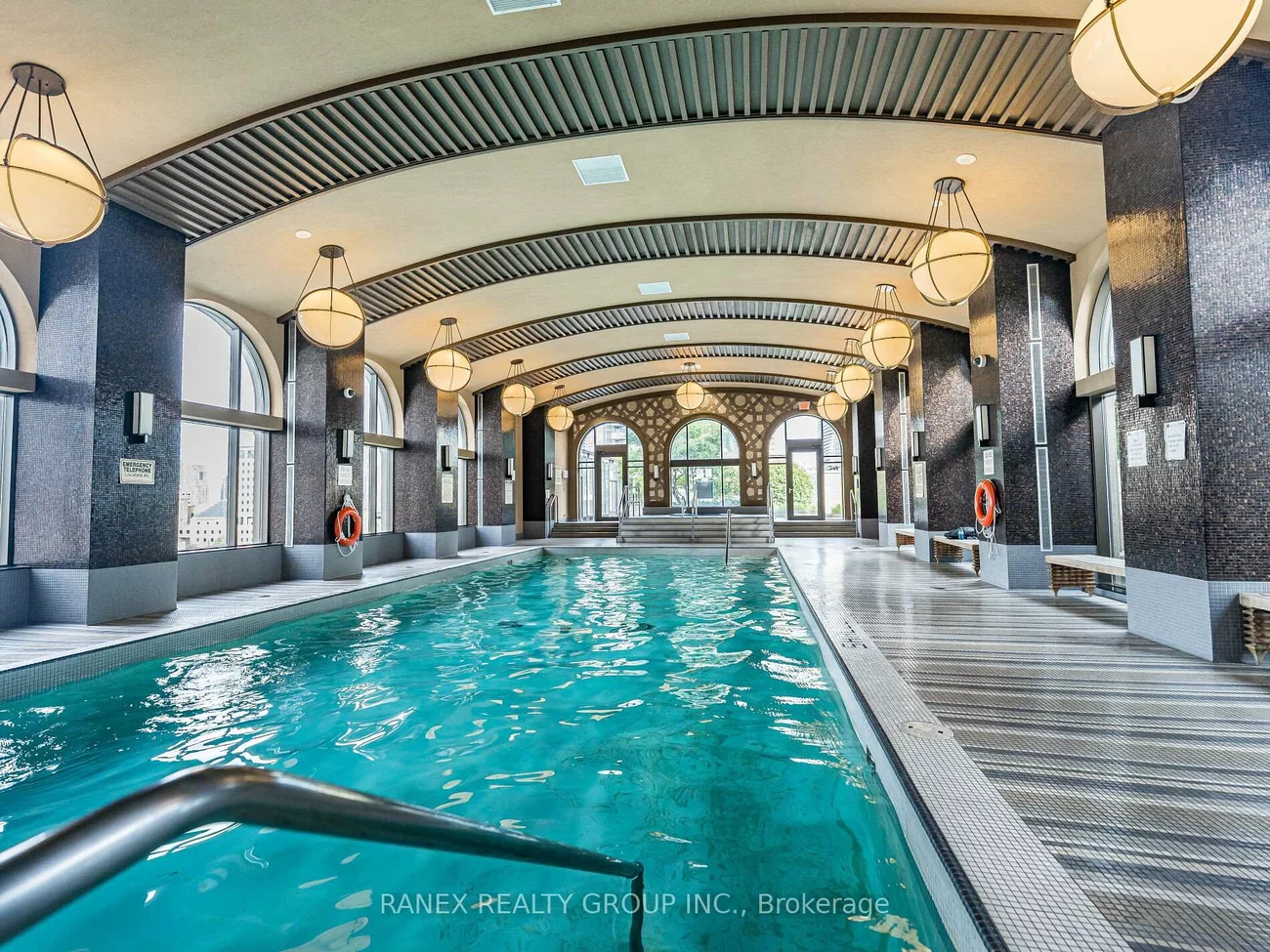 385, Prince Of Wales, City Centre, Mississauga