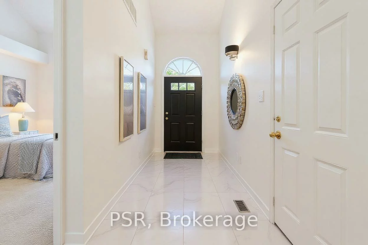 1010, Cristina, Clarkson, Mississauga