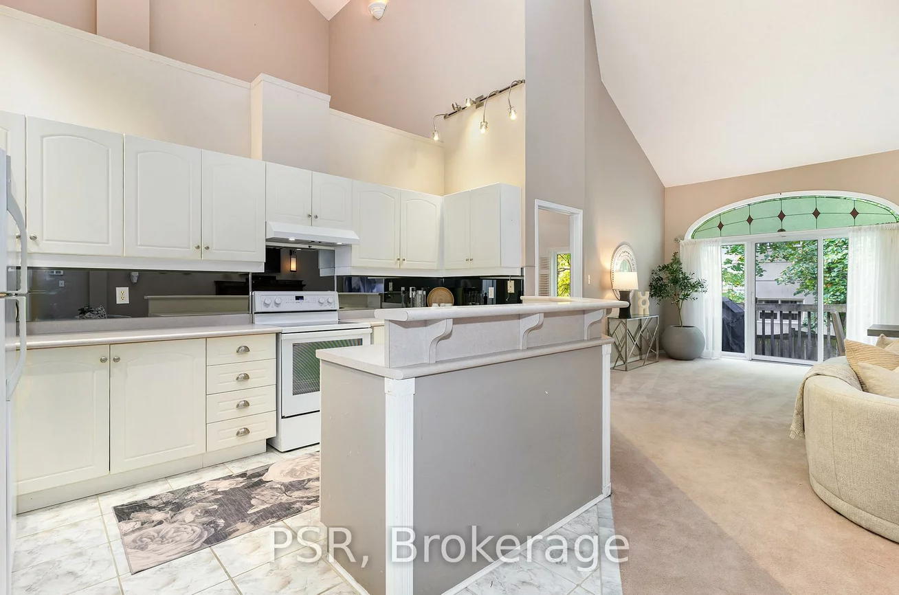 1010, Cristina, Clarkson, Mississauga