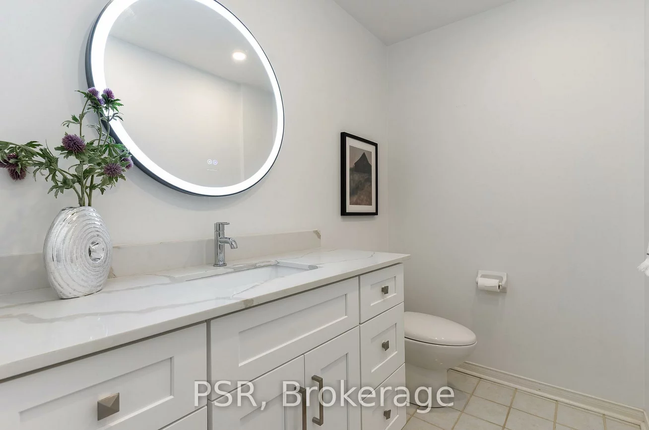 1010, Cristina, Clarkson, Mississauga