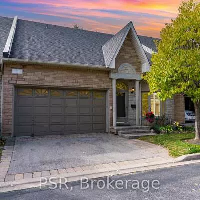 1010, Cristina, Clarkson, Mississauga