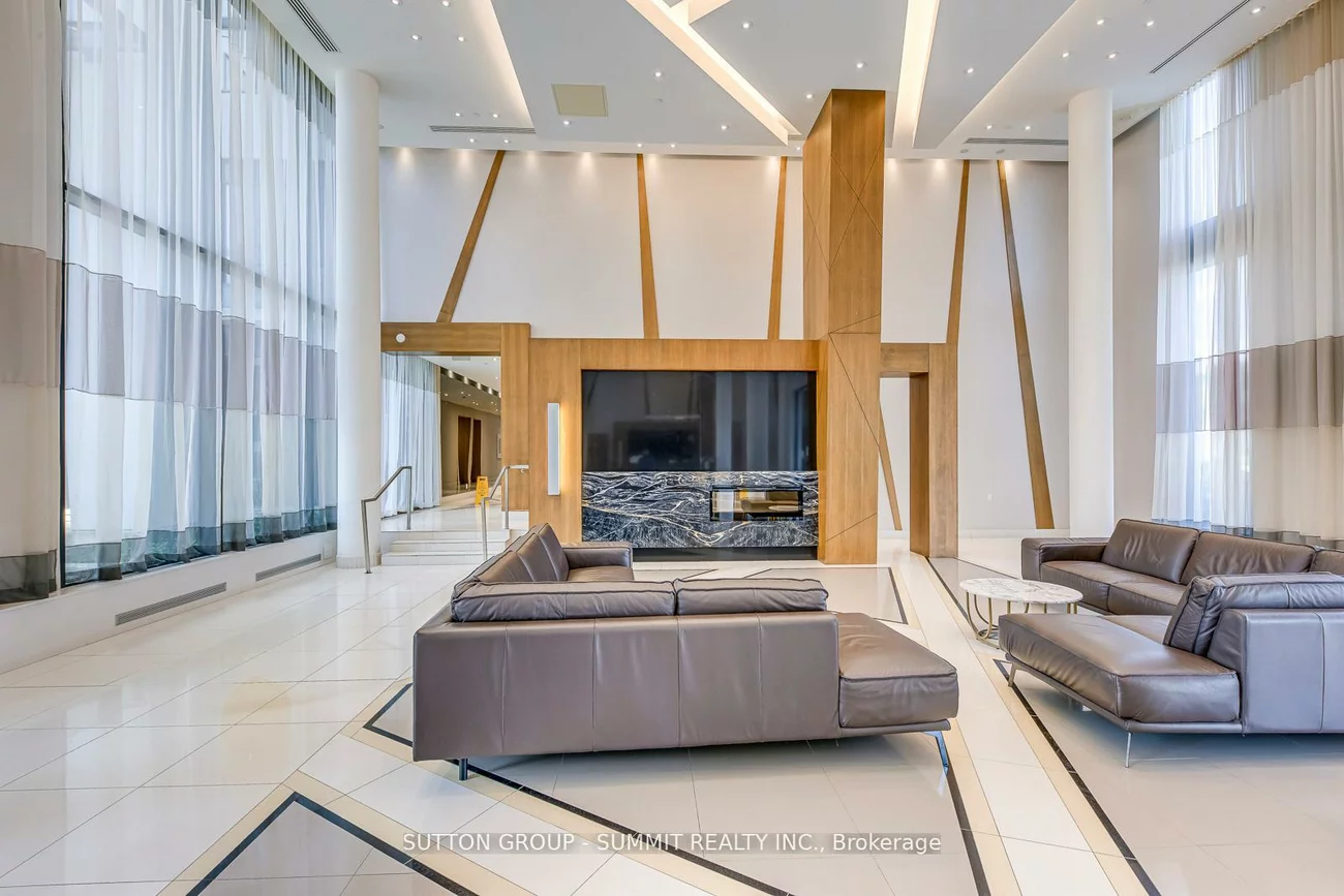 55, Eglinton, Hurontario, Mississauga