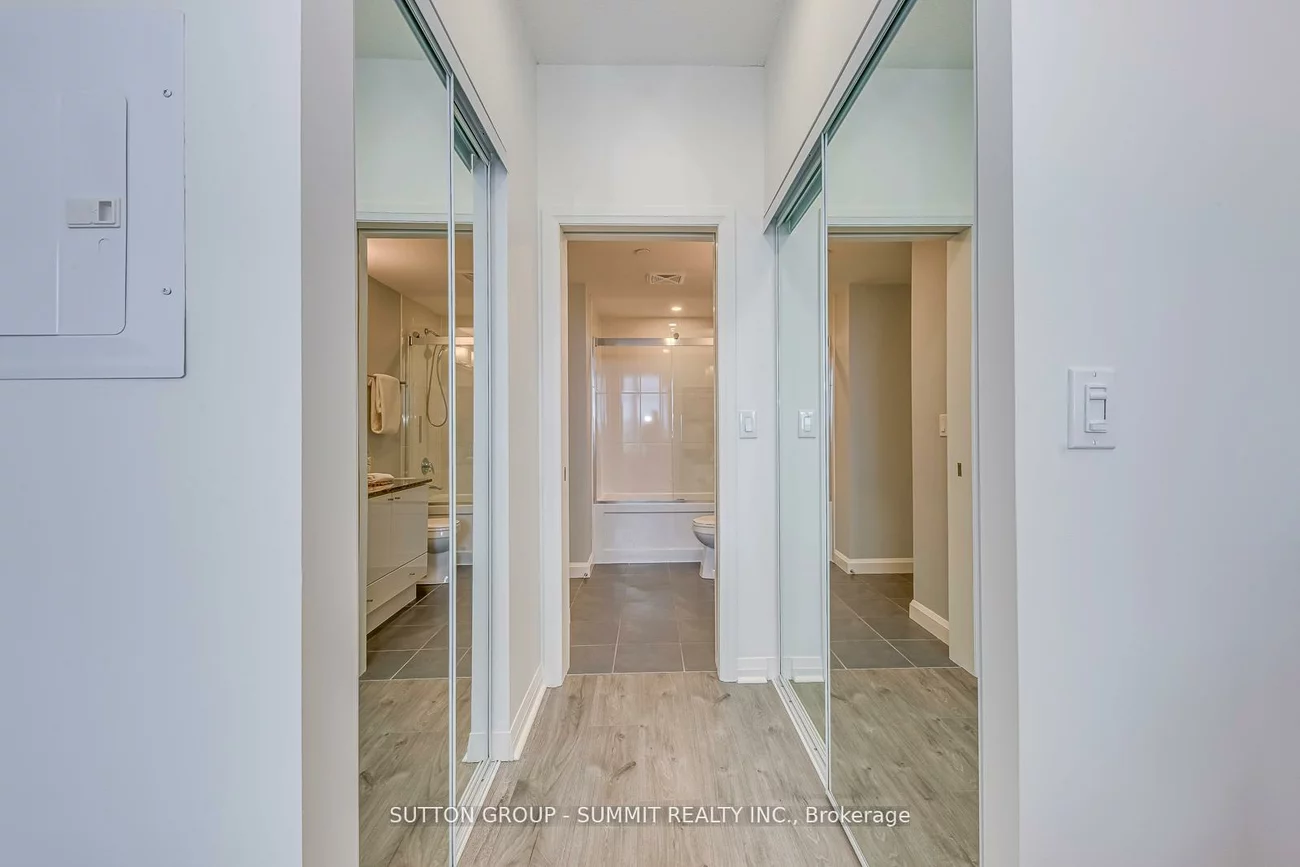 55, Eglinton, Hurontario, Mississauga