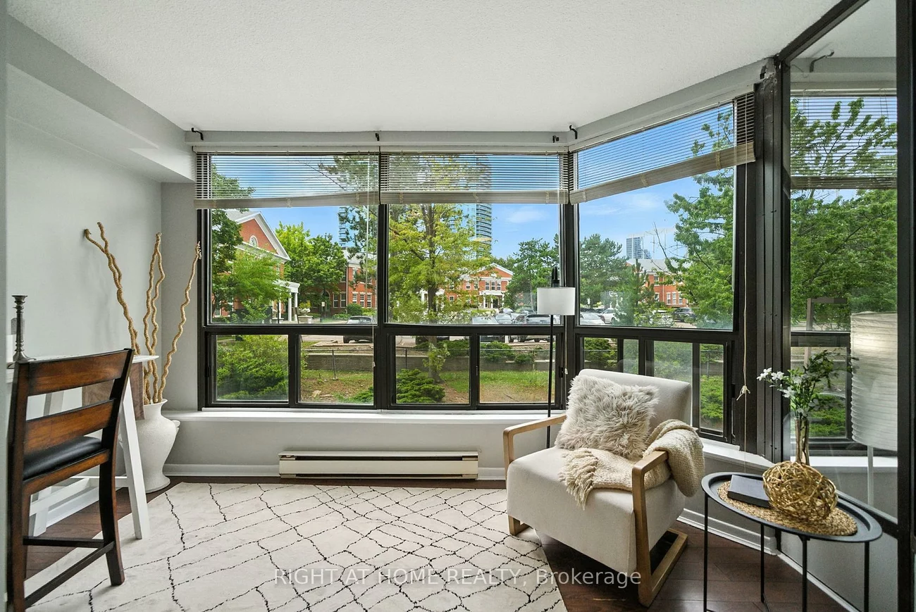 200, Robert Speck, Rathwood, Mississauga