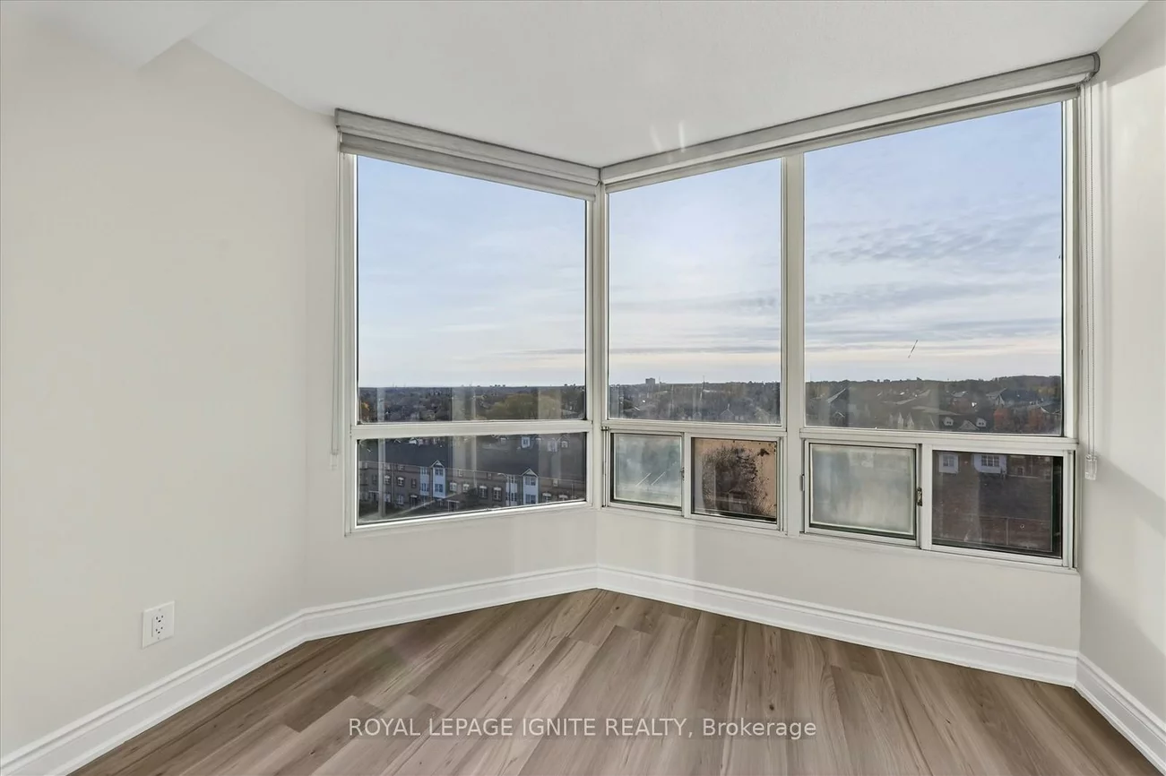 155, Hillcrest, Cooksville, Mississauga