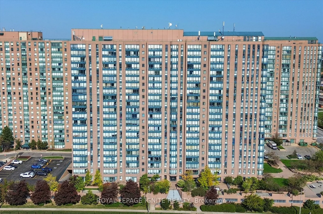 155, Hillcrest, Cooksville, Mississauga