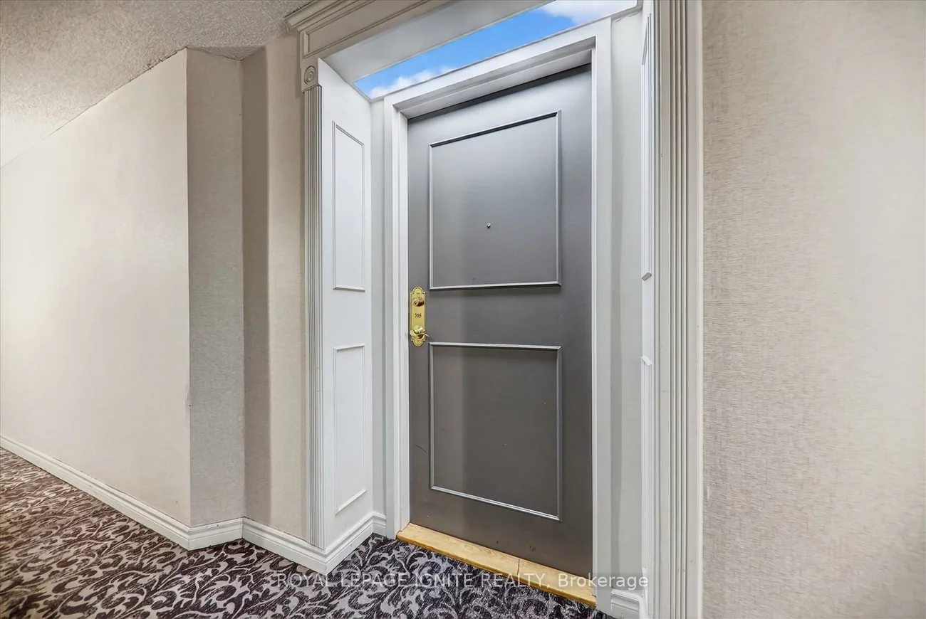 155, Hillcrest, Cooksville, Mississauga