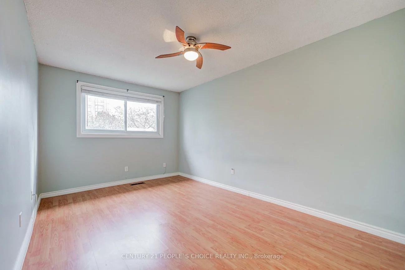 3025, Cedarglen, Erindale, Mississauga