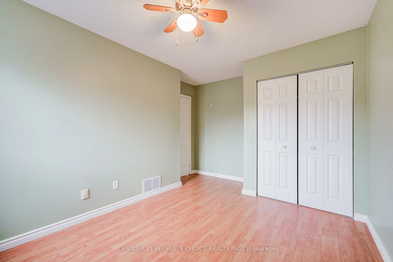 3025, Cedarglen, Erindale, Mississauga