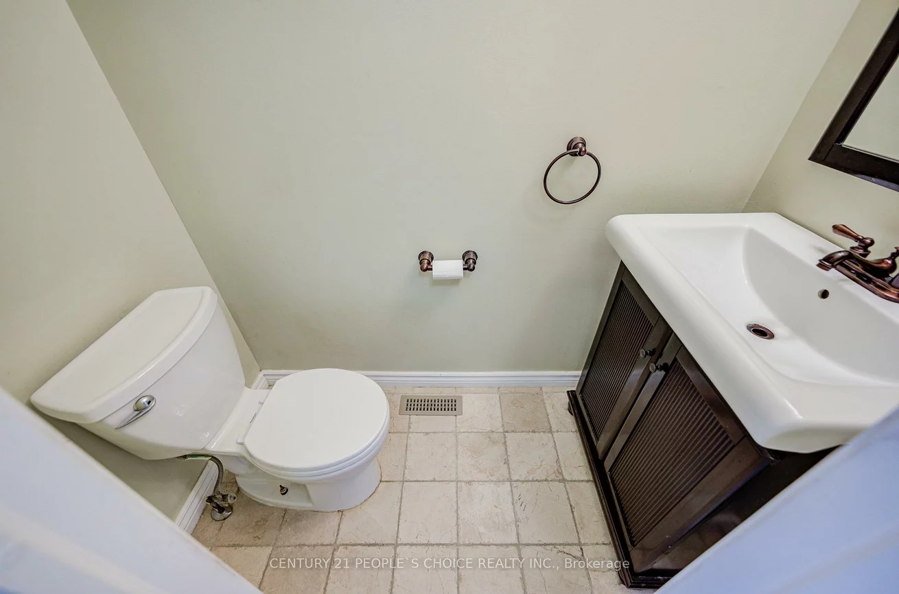 3025, Cedarglen, Erindale, Mississauga