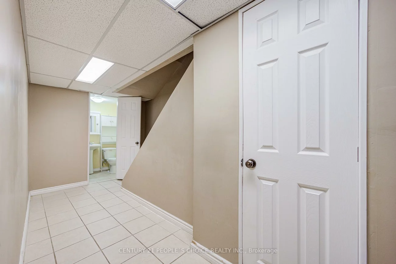3025, Cedarglen, Erindale, Mississauga