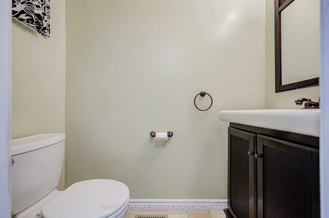 3025, Cedarglen, Erindale, Mississauga