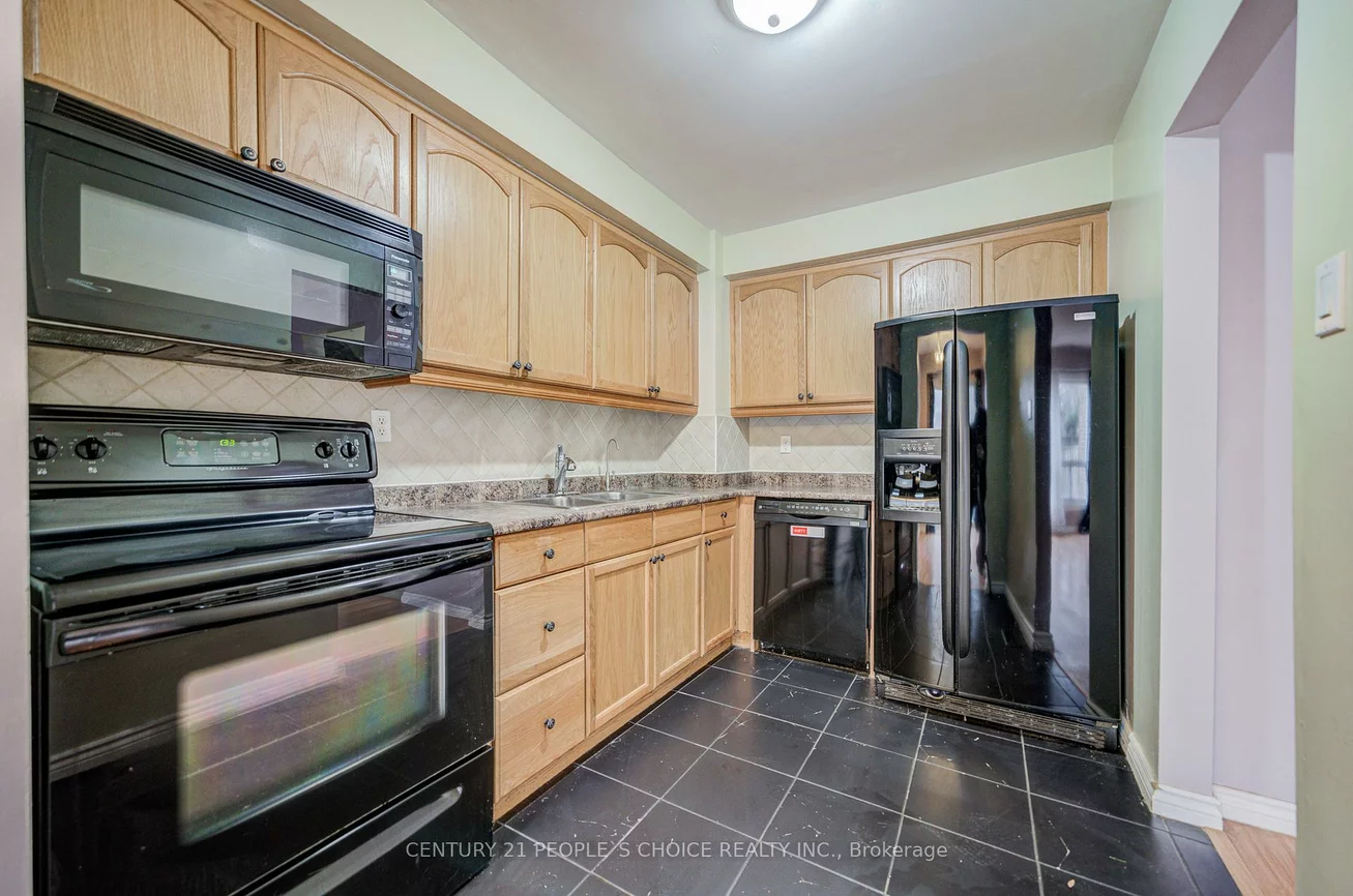 3025, Cedarglen, Erindale, Mississauga