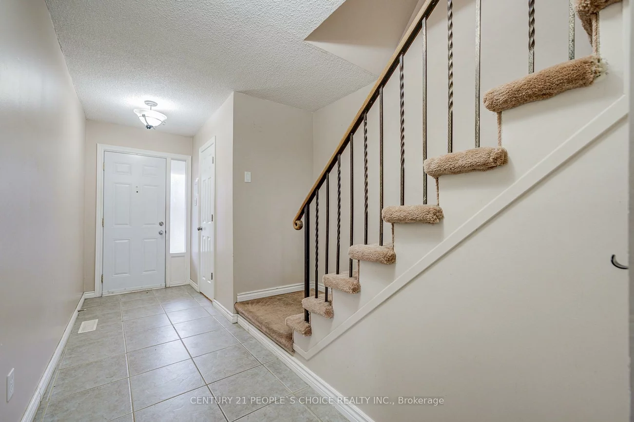 3025, Cedarglen, Erindale, Mississauga