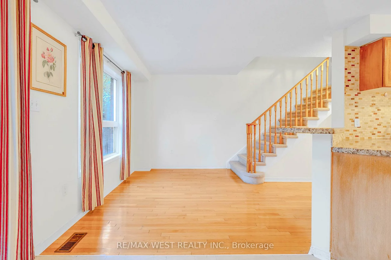 5530, Glen Erin, Central Erin Mills, Mississauga