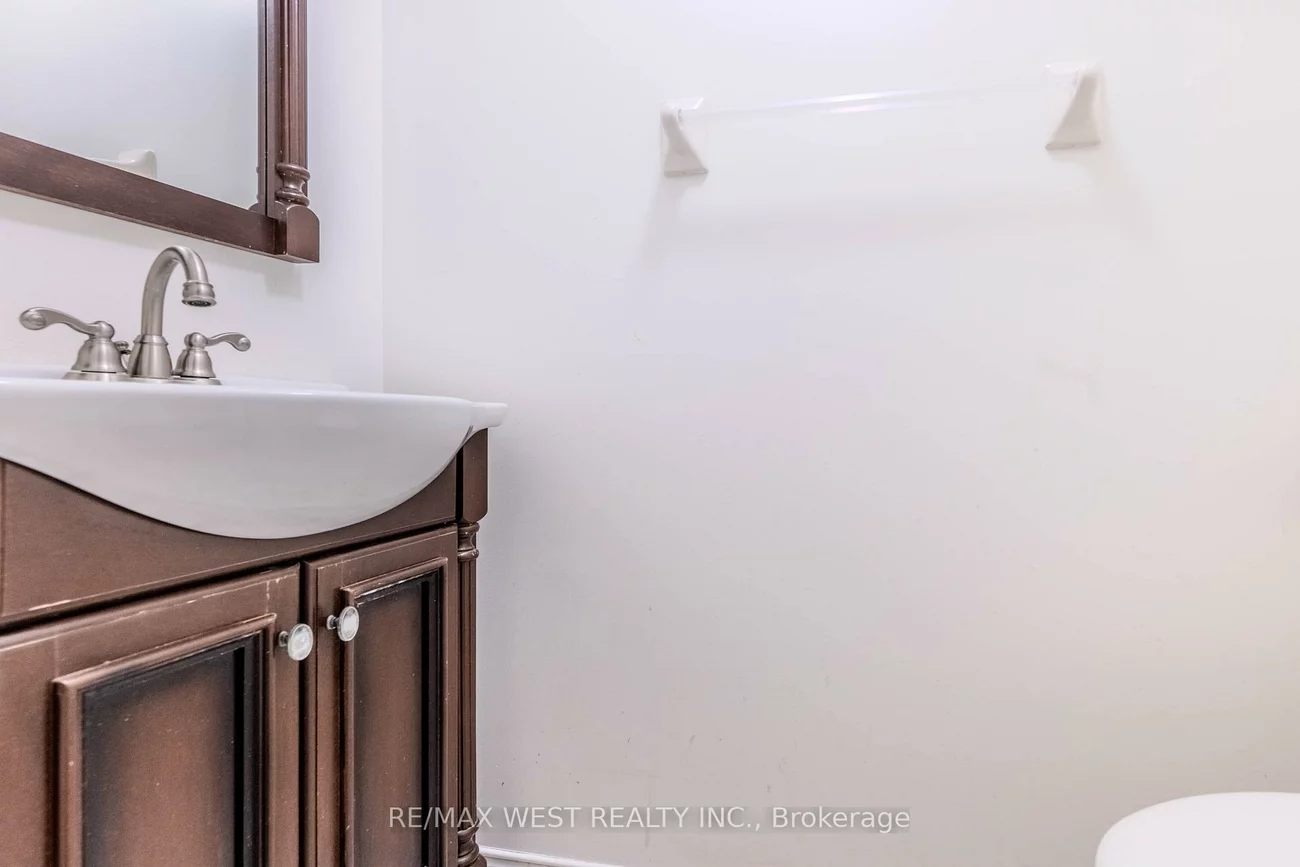 5530, Glen Erin, Central Erin Mills, Mississauga