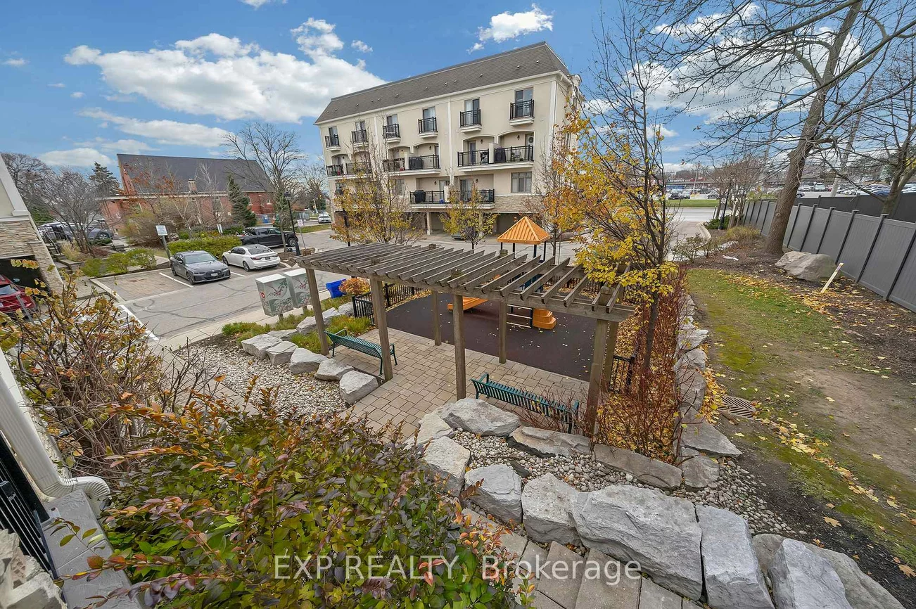 3077, Cawthra Road, Applewood, Mississauga